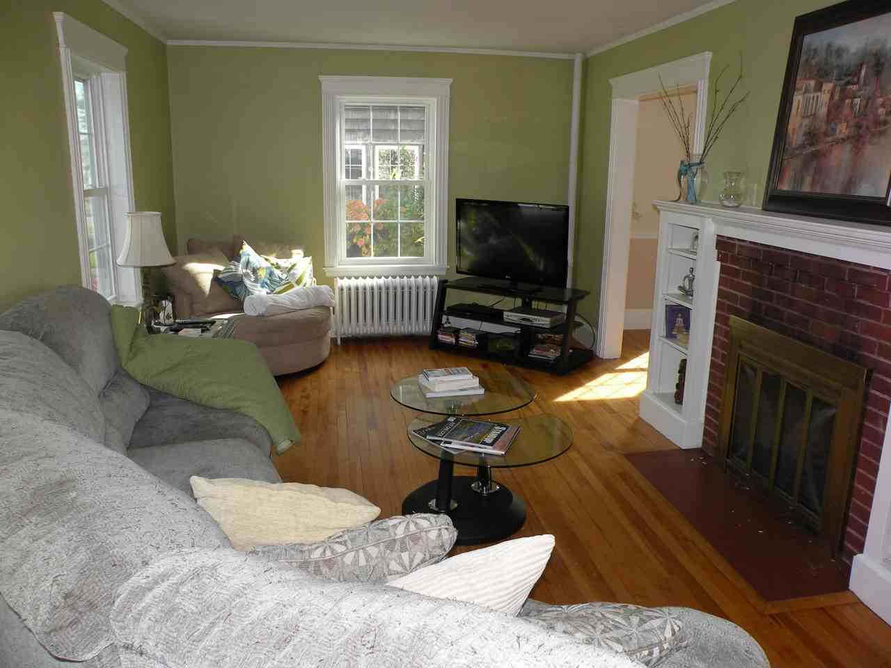 50 Read St - Photo 3 of 10