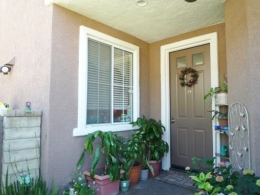 27814 Sandstone Ct - Photo 2 of 21