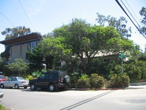 9455 Poole St - Photo 2 of 8