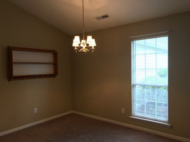 158 Blackwalnut Dr - Photo 2 of 26