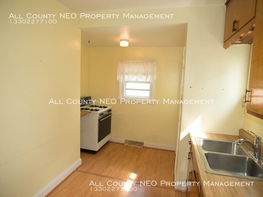 2419 11th St SW - Photo 3 of 13