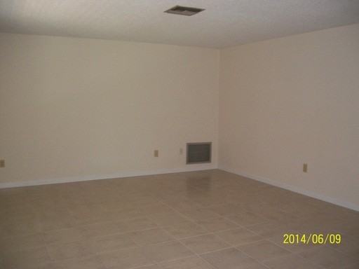 617 Auburn Ave - Photo 3 of 24