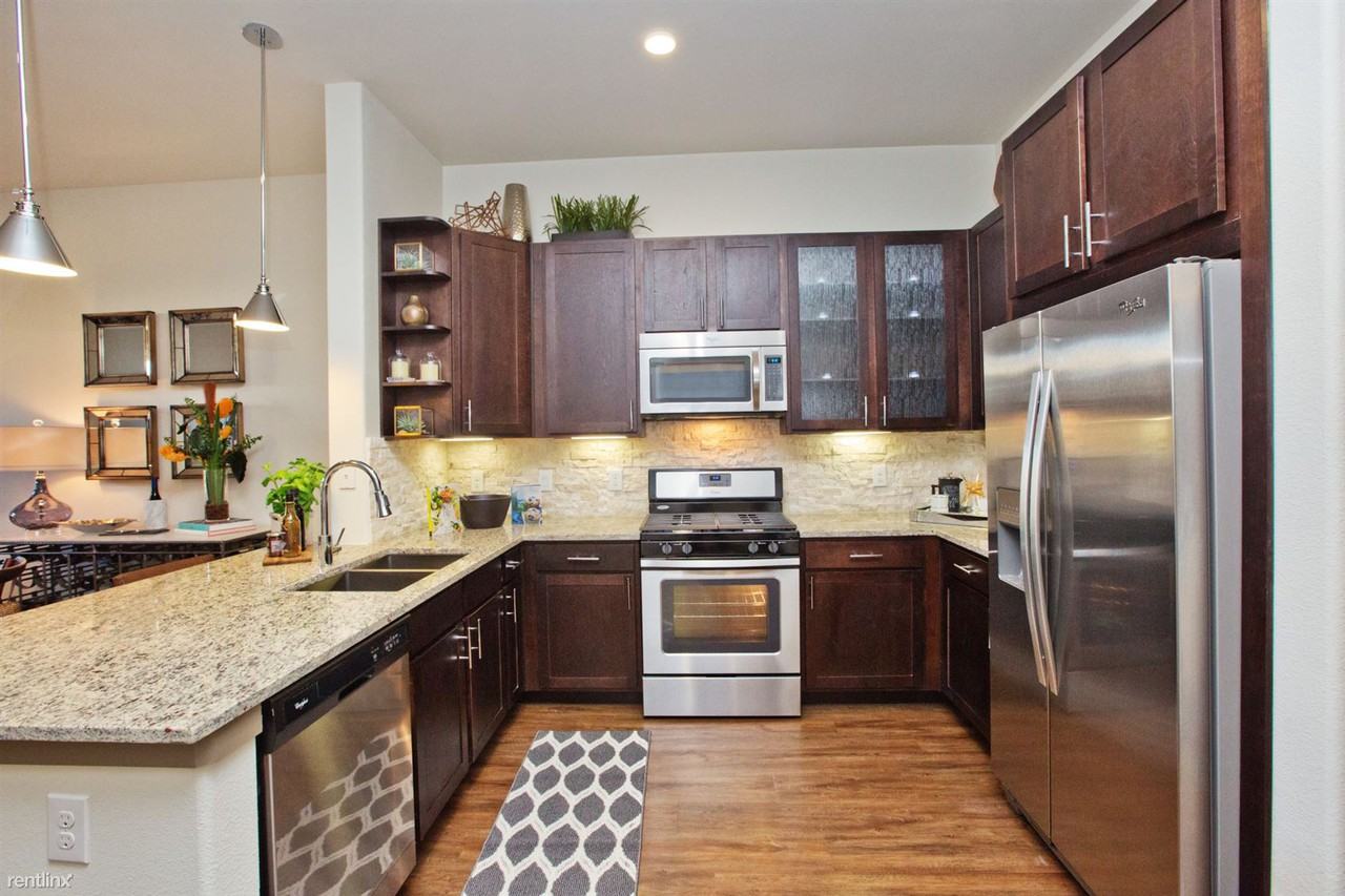 974 Campbell Rd - Photo 2 of 7