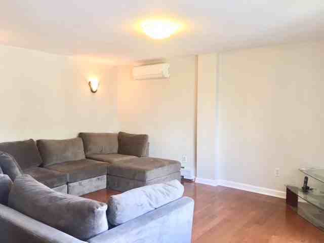 25 Mountainview Ave - Photo 2 of 15