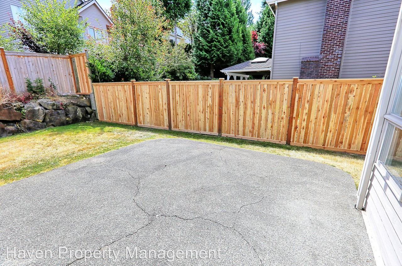 5614 167th Pl SE - Photo 3 of 16