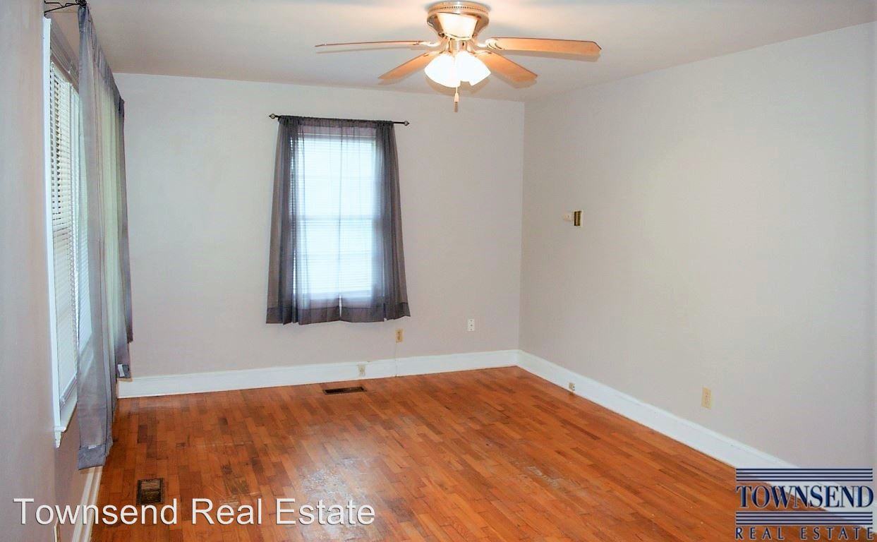 1000 Ivy Rd - Photo 3 of 12