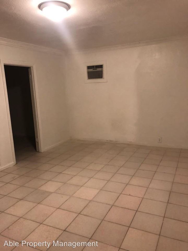 603 & 603 1/2 Hill St. - Photo 2 of 8