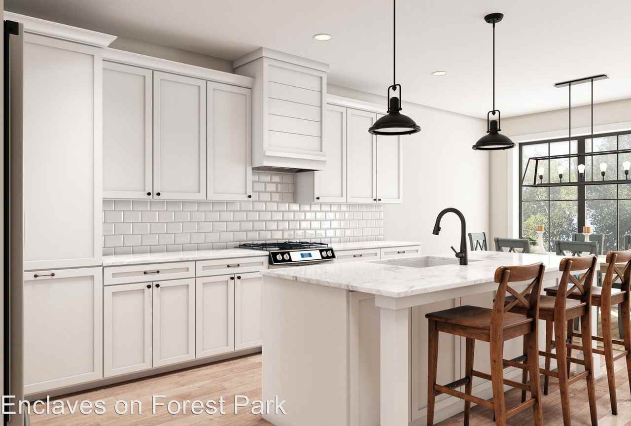 2826 Forest Park Blvd - Photo 2 of 3