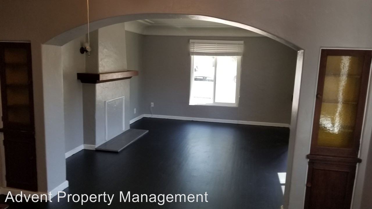 530 Glover Ave - Photo 2 of 23