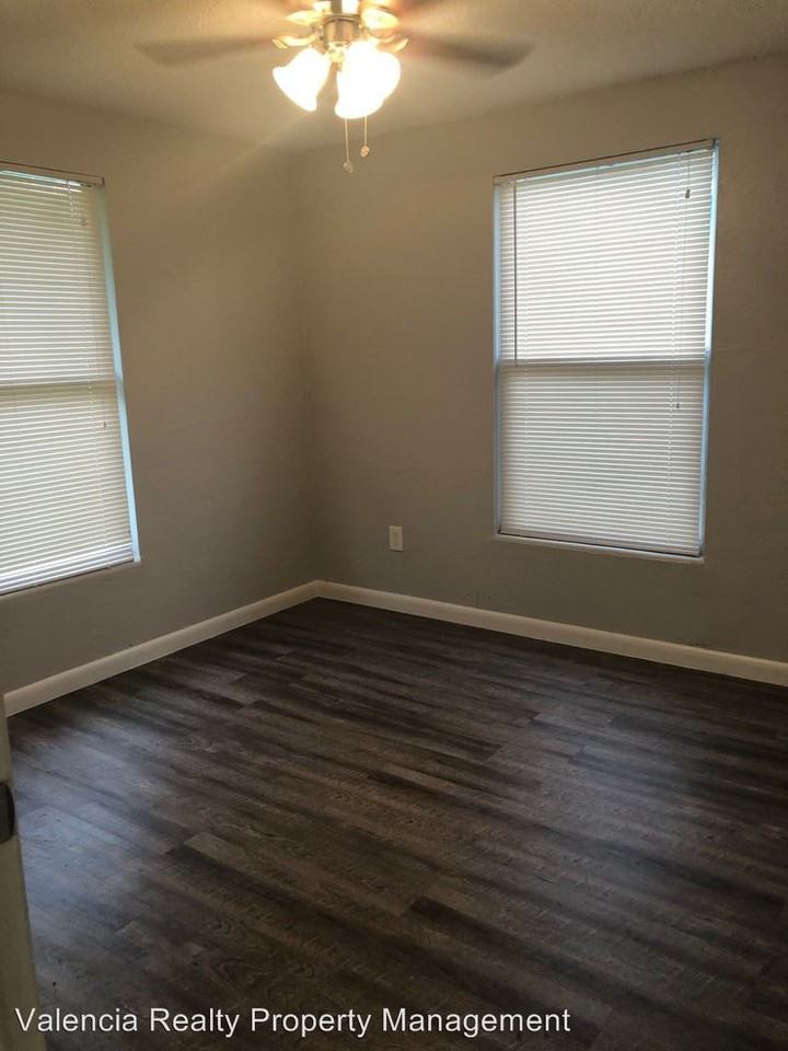 12799 119th St N - Photo 3 of 6