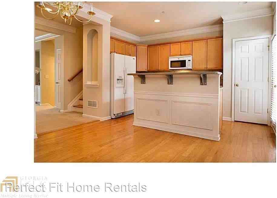 205 Macleans Cross Ln SE #15 - Photo 2 of 19