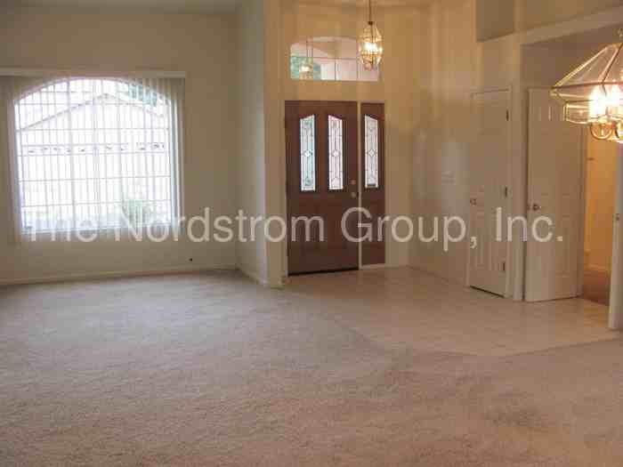 1925 W Desert Highlands Dr - Photo 3 of 15