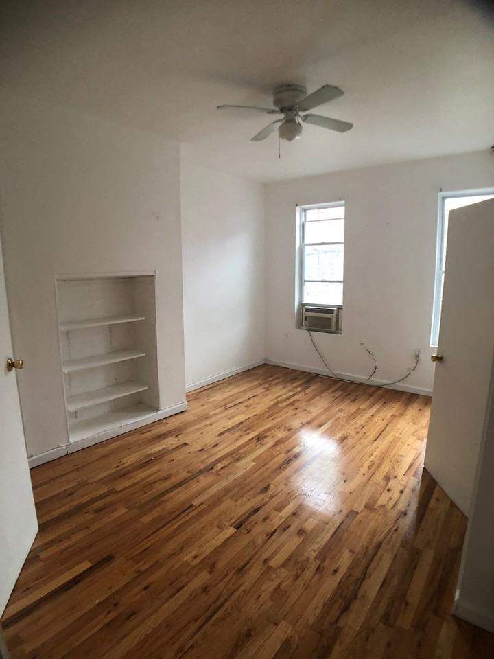 256 Stagg Street #fty