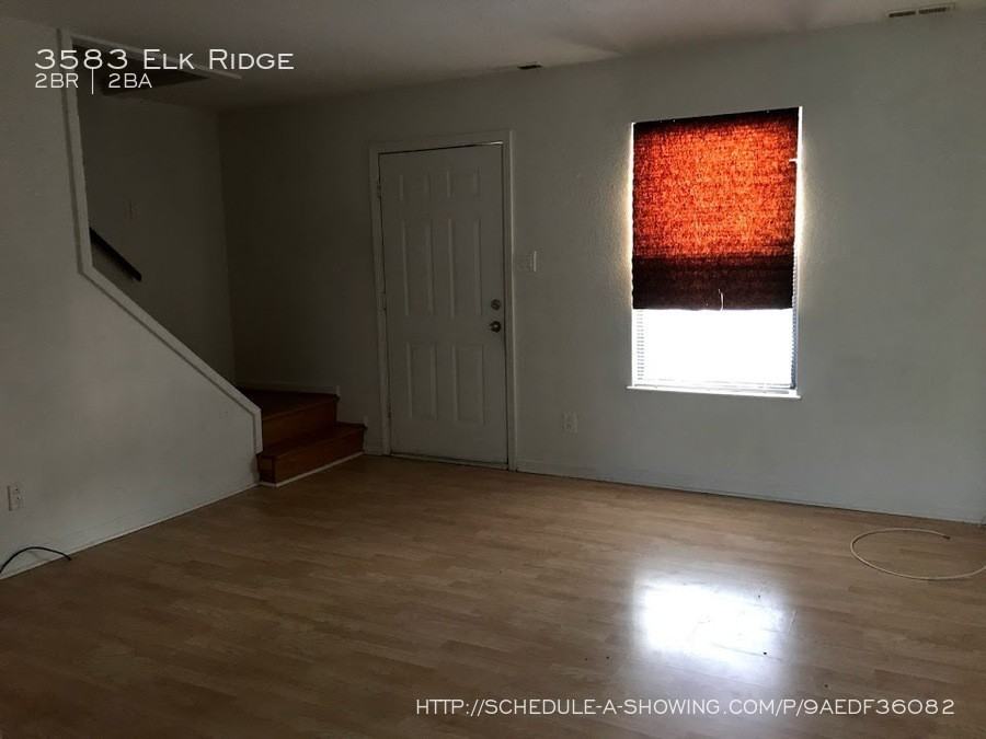 3583 Elk Ridge Dr - Photo 2 of 6