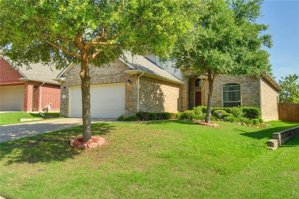 708 Hardwood Dr - Photo 3 of 24