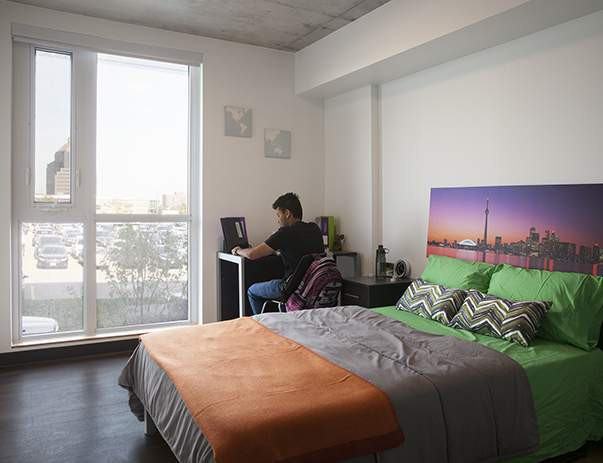 Centennial Place Residence - Photo 2 of 6