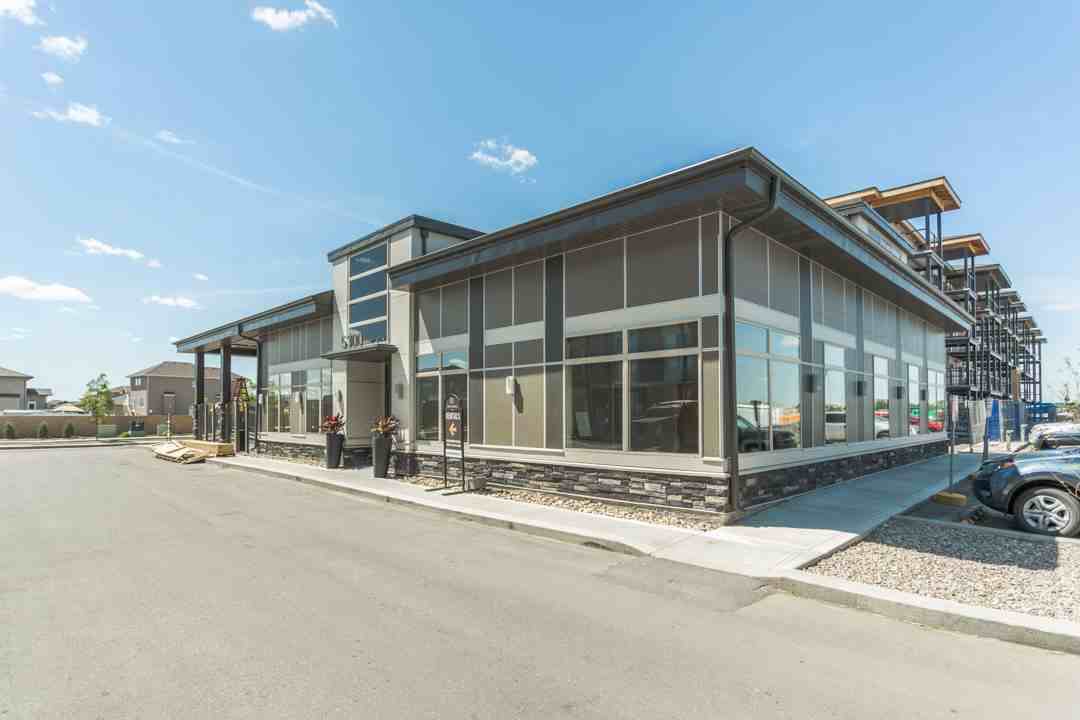 Parliament Rentals Apartments 5300 Parliament Ave, Regina, SK S4W 0S5