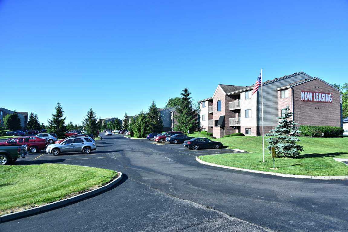 Meadow Creek Apartments - Photo 3 of 9