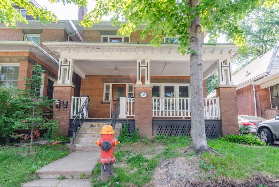 115 Spadina Ave - Photo 3 of 24