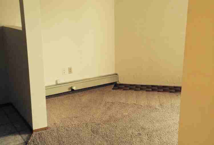 Carriage Court Rentals - Photo 3 of 7