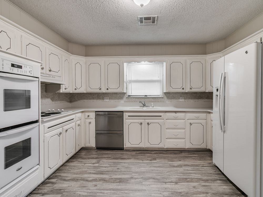 6306 N Villa Ave - Photo 2 of 29