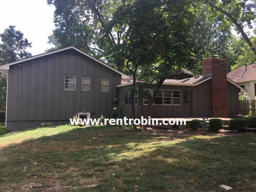 4908 W 64th St - Photo 2 of 21