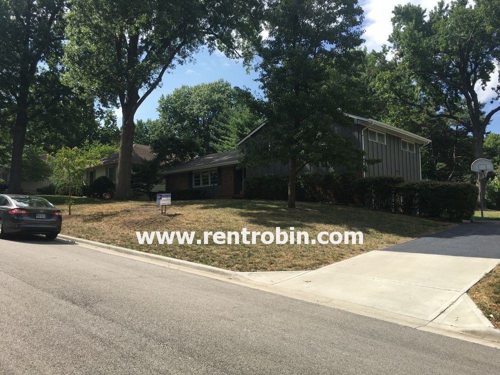4908 W 64th St - Photo 3 of 21