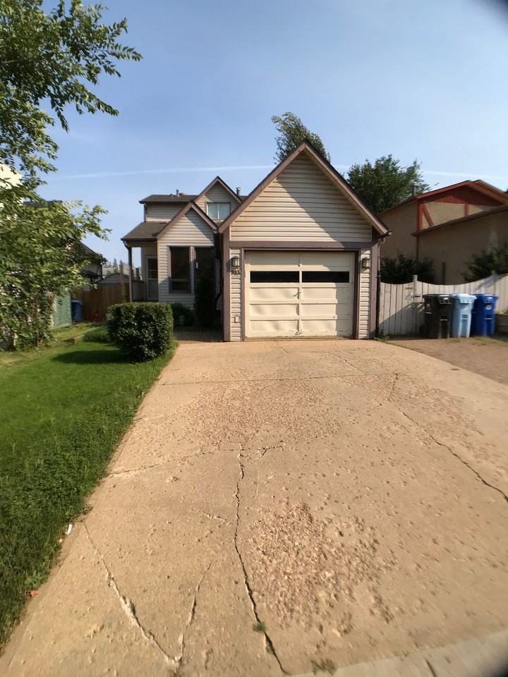 993 Timberline Dr - Photo 2 of 24