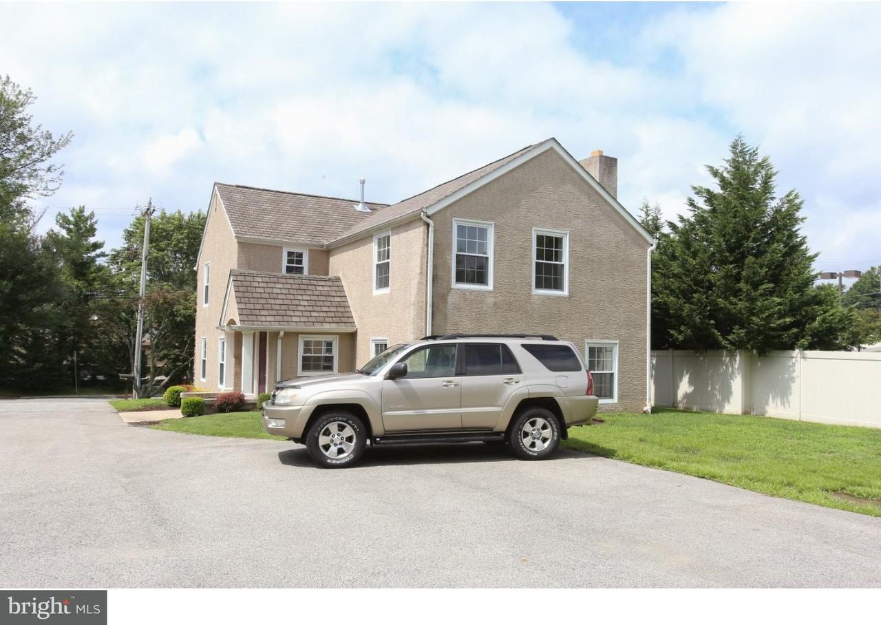 903 Lincoln Ave - Photo 3 of 17