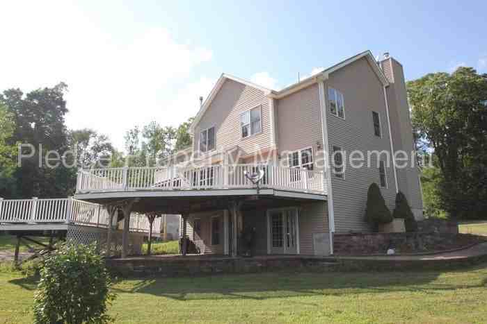 214 Rogers Rd - Photo 3 of 29