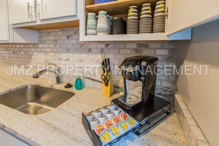 2135 Normandy Rd - Photo 3 of 20