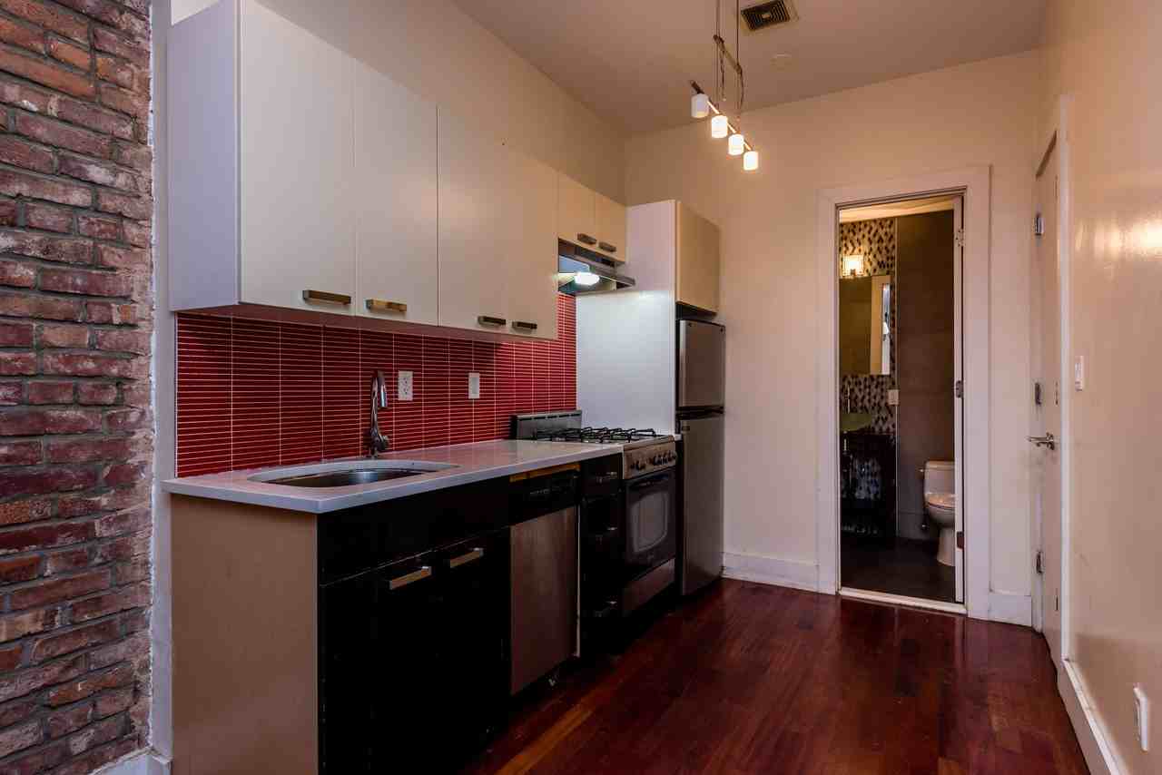 179 Knickerbocker Avenue #37AP