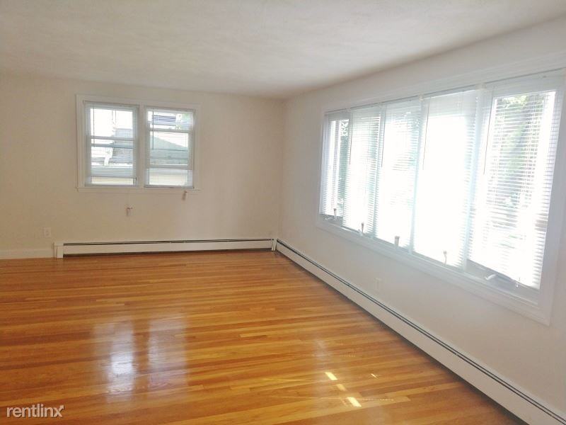 43 Hall Ave - Photo 2 of 10