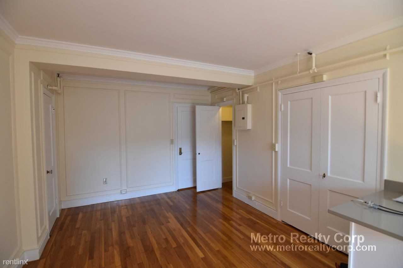 1281 Beacon Street - Photo 3 of 8