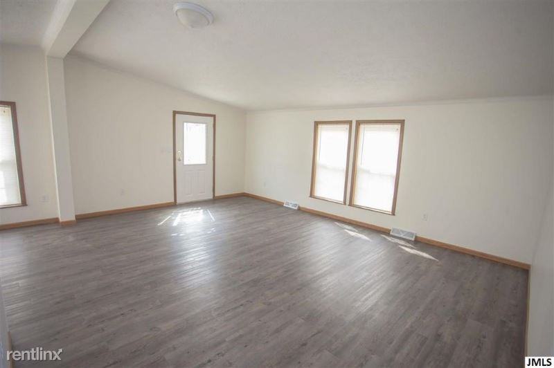 120 Elm St - Photo 2 of 9