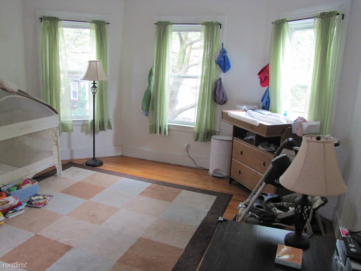 31 Saint James Ave - Photo 2 of 7