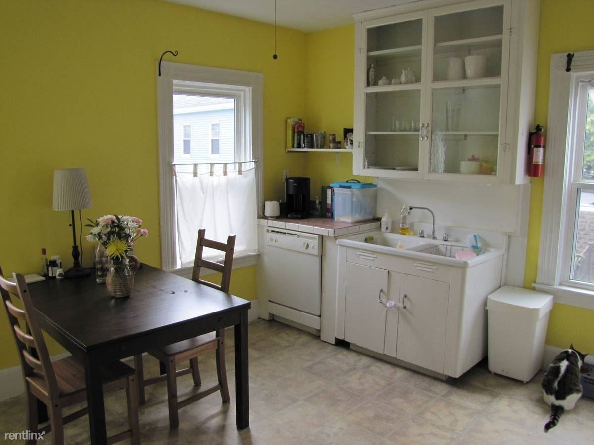 31 Saint James Ave - Photo 3 of 7