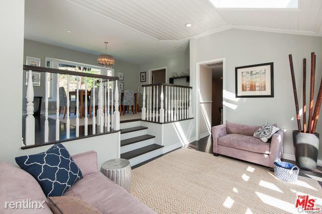 7120 Pacific View Dr - Photo 2 of 24