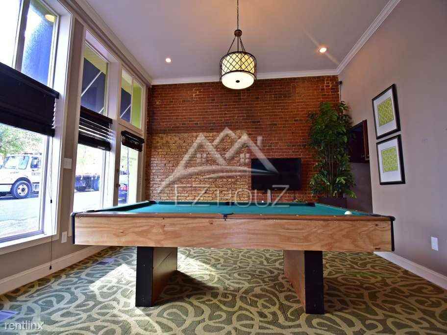 617 W Lexington St - Photo 2 of 6