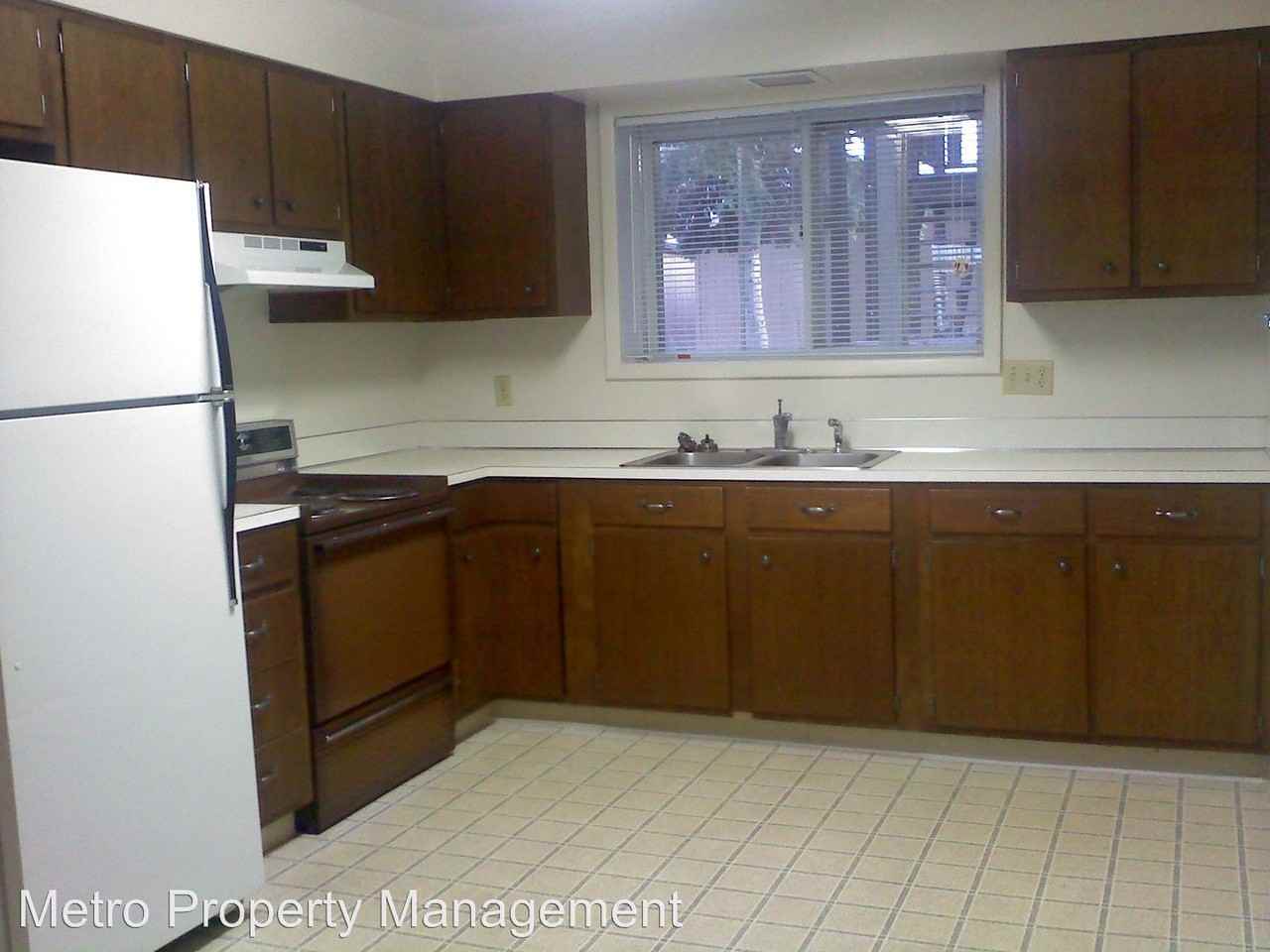 2316-2320 Alderson - Photo 2 of 3