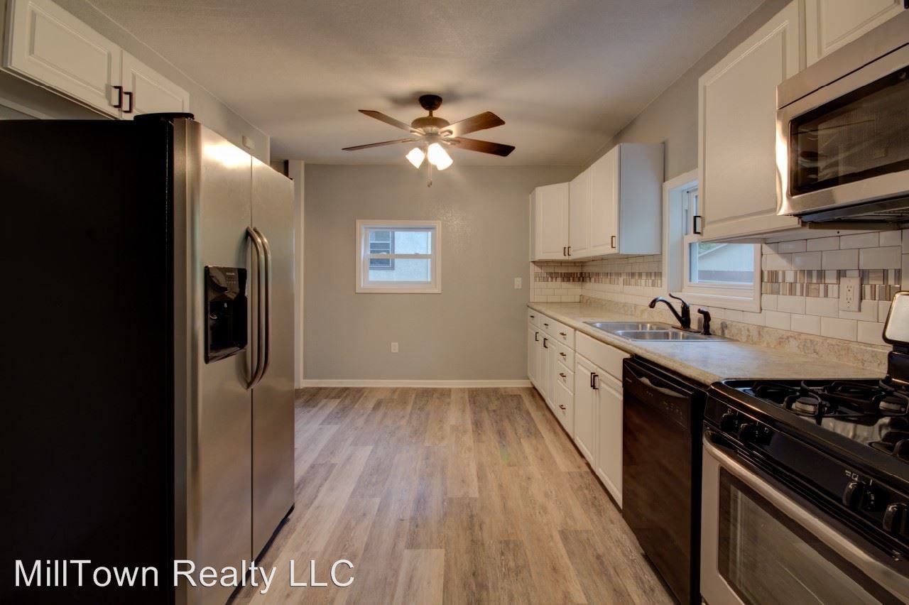 3322 Park 16th St - Photo 3 of 24