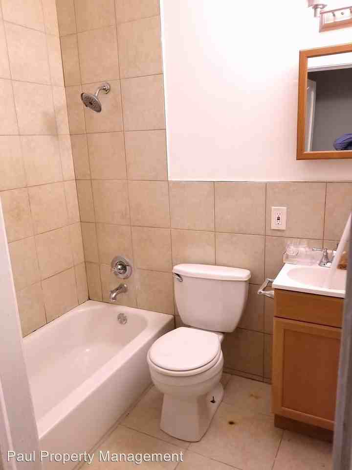 1122 Gleneagle Rd - Photo 3 of 5