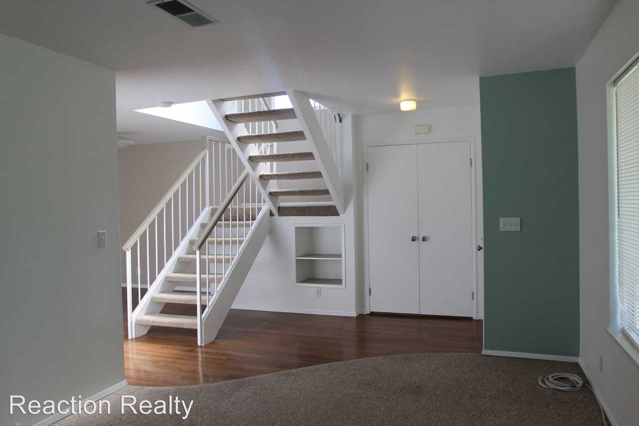 3851 Chelsea Dr - Photo 2 of 14