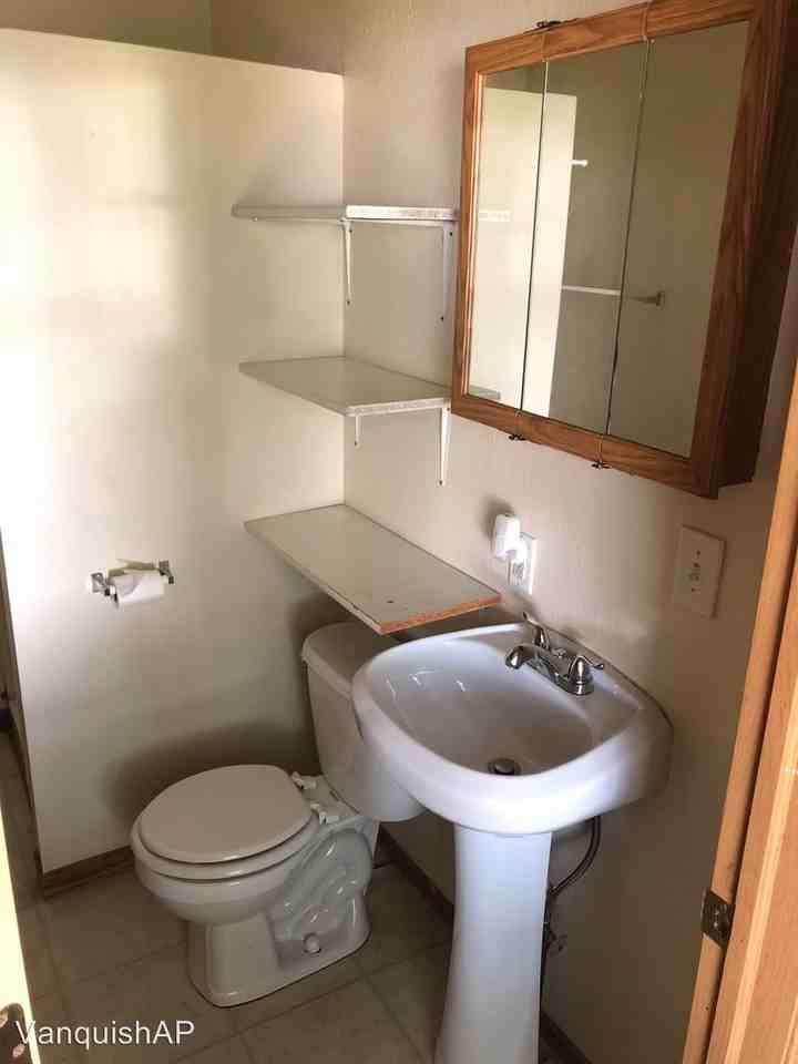 1818 7th St S - Photo 3 of 7