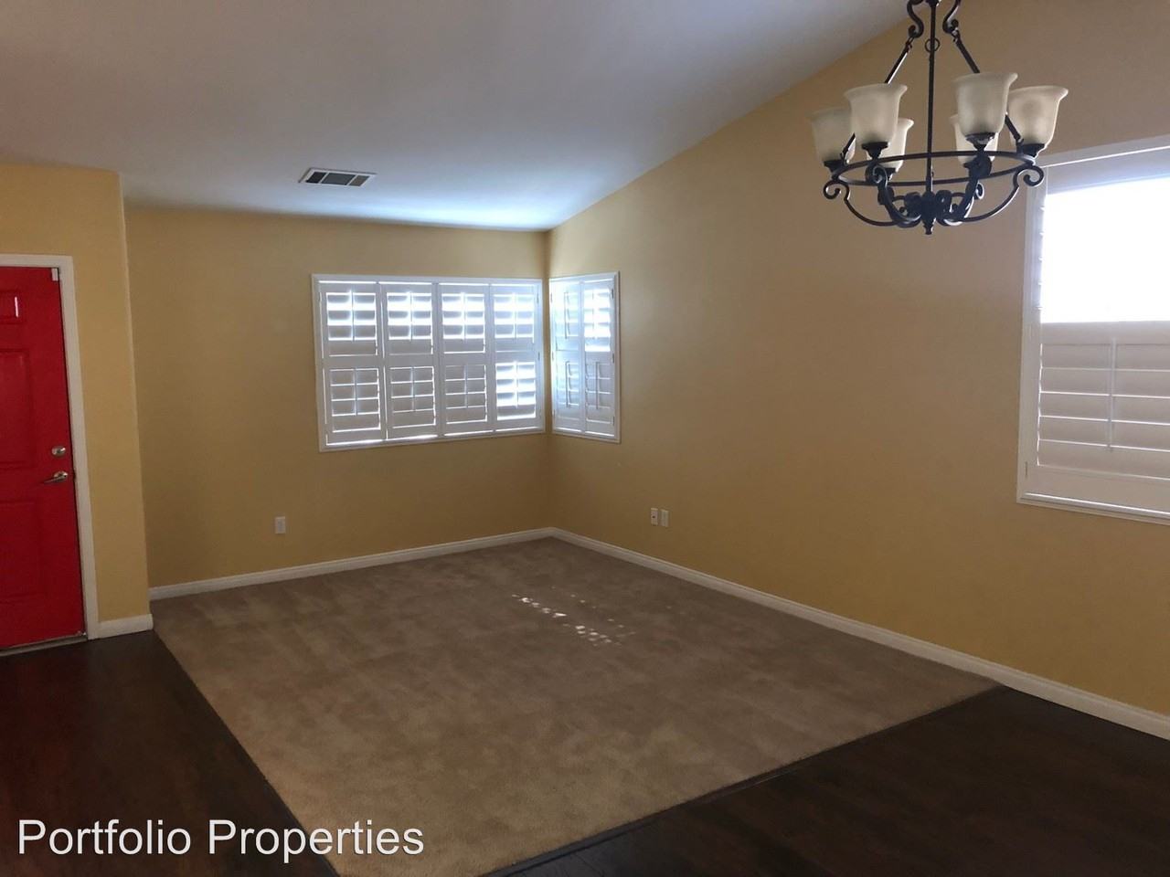 5204 Sweitzer Lake St - Photo 2 of 21