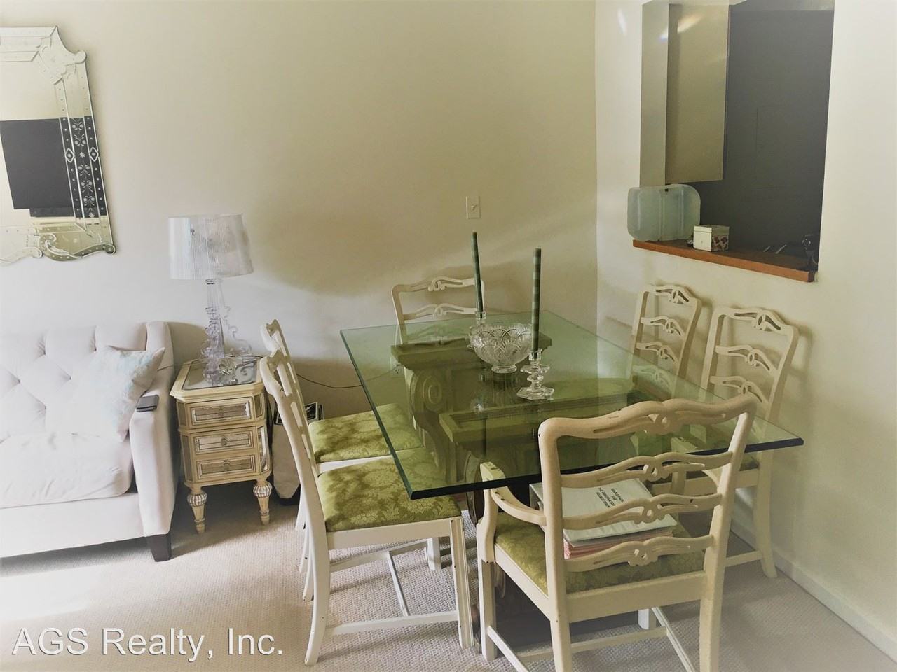 2111 Wisconsin Ave #408 - Photo 2 of 9