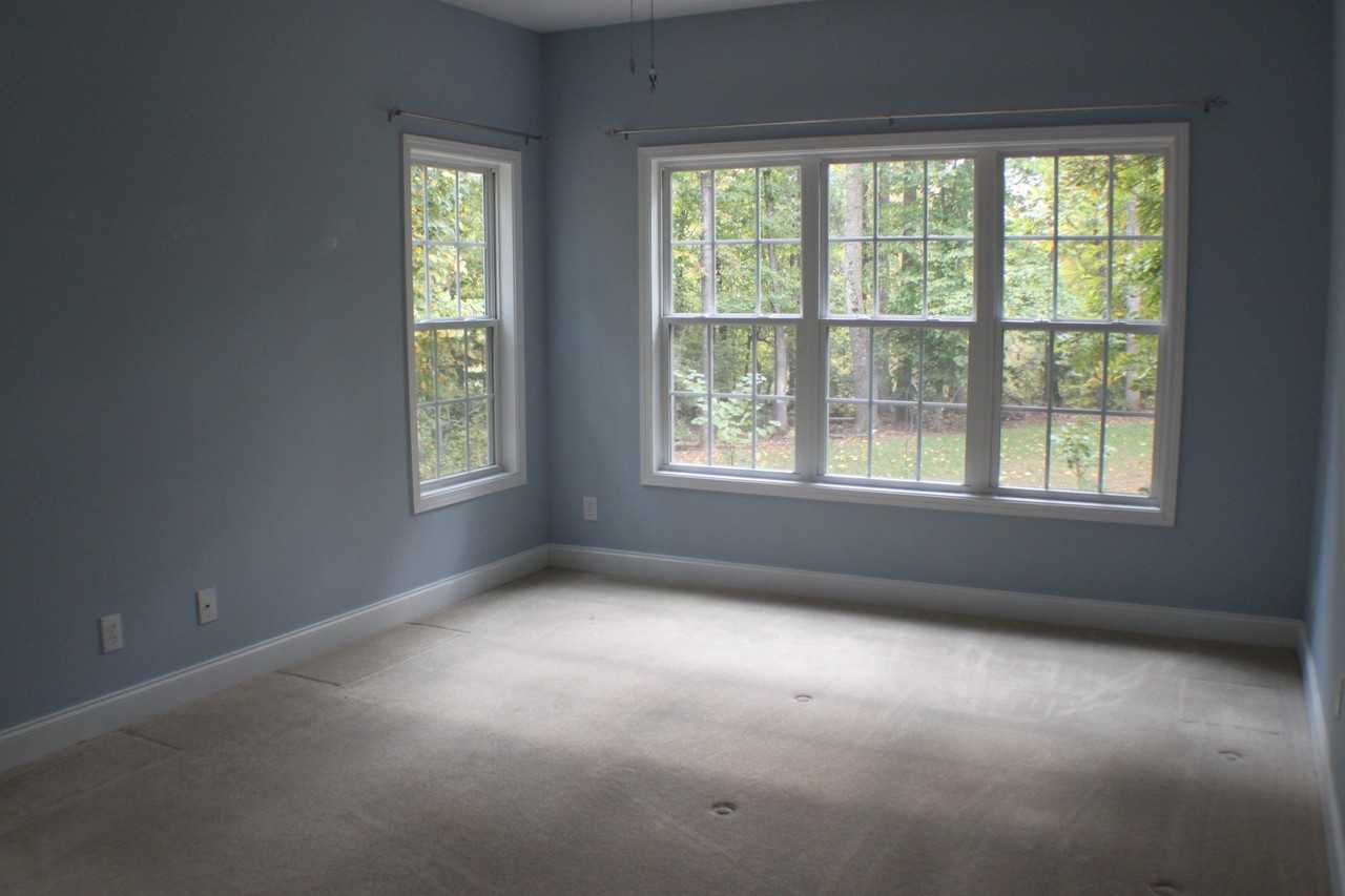 230 Equestrian Dr - Photo 2 of 8