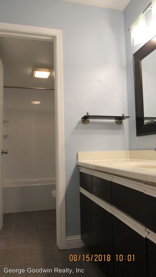 1016 San Gabriel Cir #428 - Photo 3 of 10