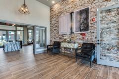 Palladium Garland - Photo 1 of 1