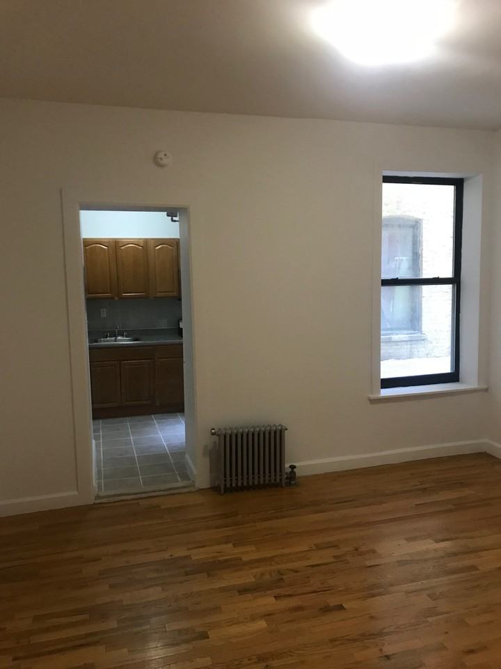 Broadway & West 162nd St #5e